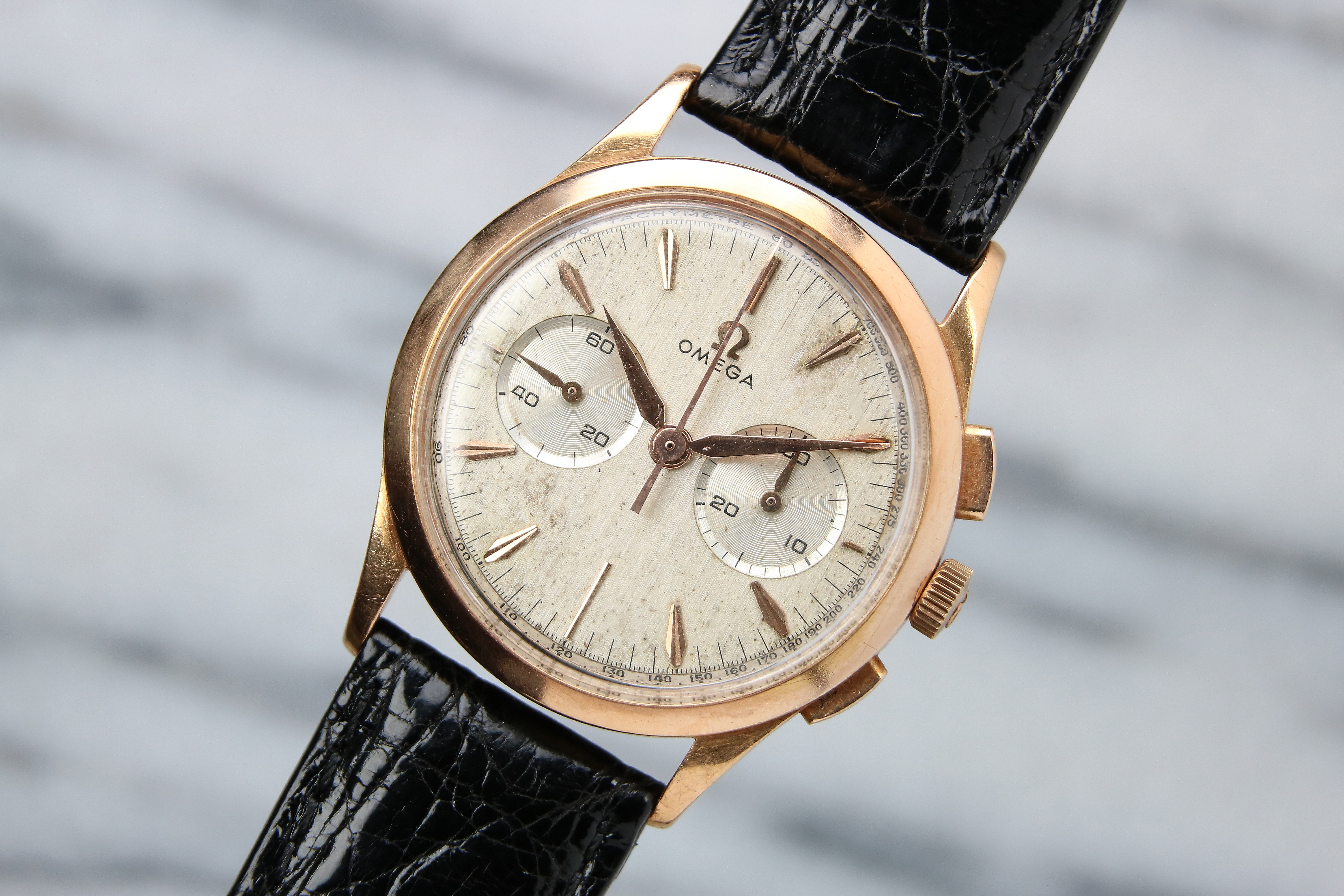 1958 OMEGA 2872 CAL. 320 CHRONOGRAPH 