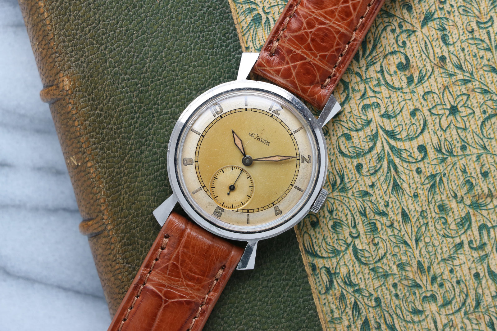 1940'S LECOULTRE STEEL RADIUM DIAL • Vintage Watches For Sale