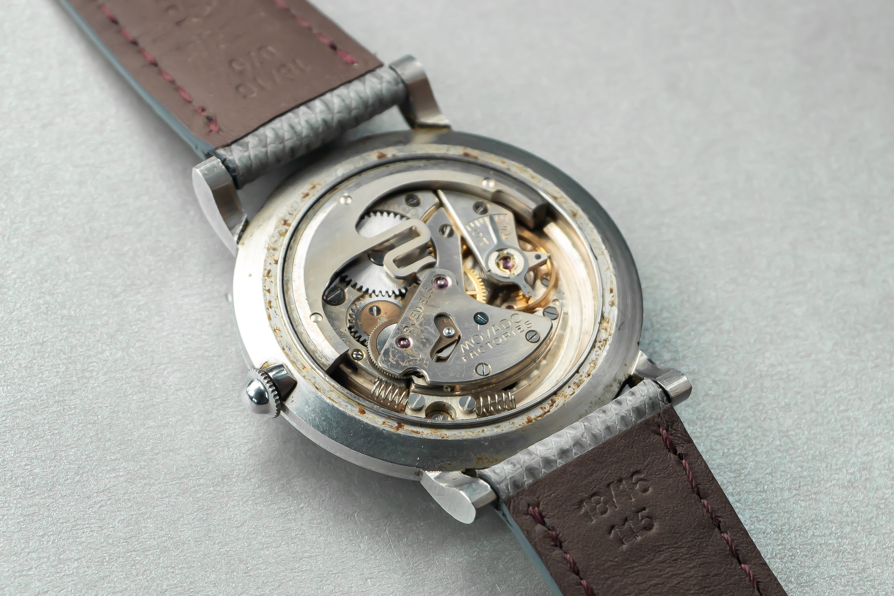 1950 S MOVADO DELUXE STEEL 34.5MM Vintage Watches For Sale
